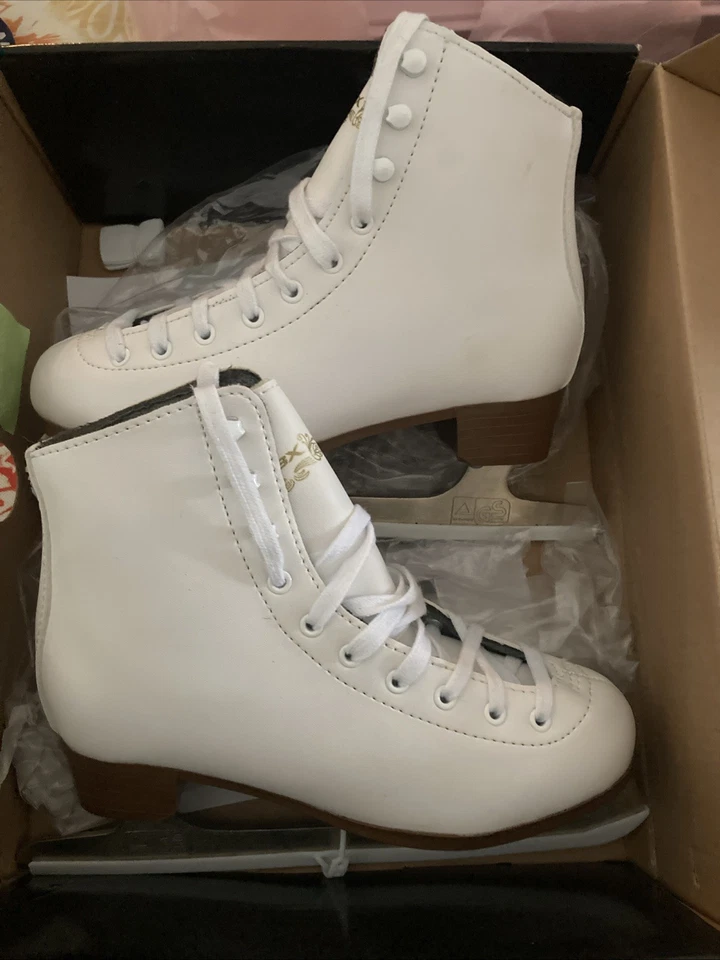 Patines de hielo DBX juveniles talla 4 - blancos nuevos con caja niñas Foto 2 de 4