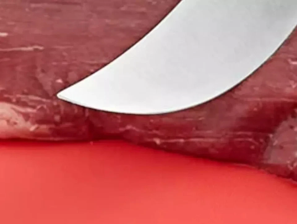 Tabla de cortar comercial de polietileno de plástico rectangular rojo de 18" x 24" x 1/2" Foto 4 de 4