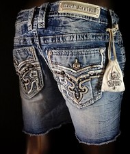 180 Buckle Rock Revival "Ferry" Swarovski Leather Mid-Rise Easy Shorts 30
