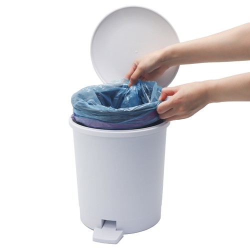 Mainstays 1.5 Gallon Round White Plastic Indoor Step Trash Can for Bathroom