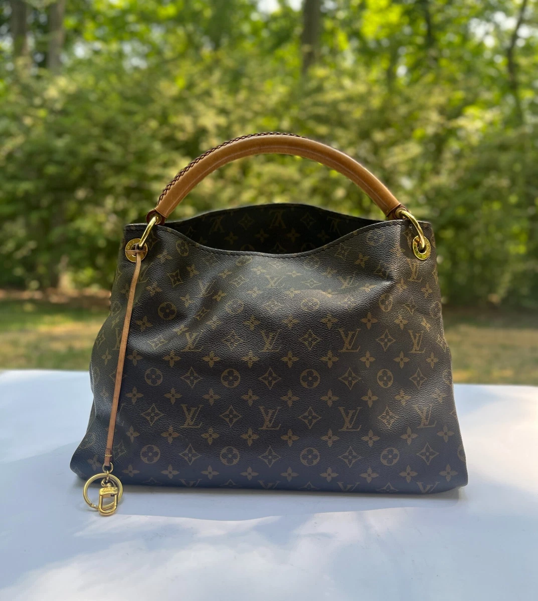 Authentic Louis Vuitton Monogram Artsy MM Hobo Bag M40249