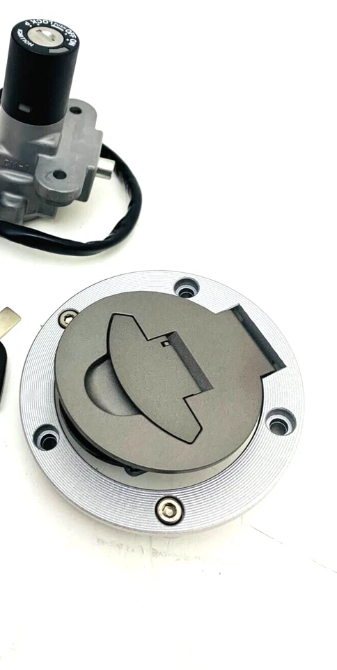 KIT SERRATURA DUCATI 1098 1098R COMPLETO KEYS DUCATI ANNO 2008 CD 59820631A Foto 4 de 4