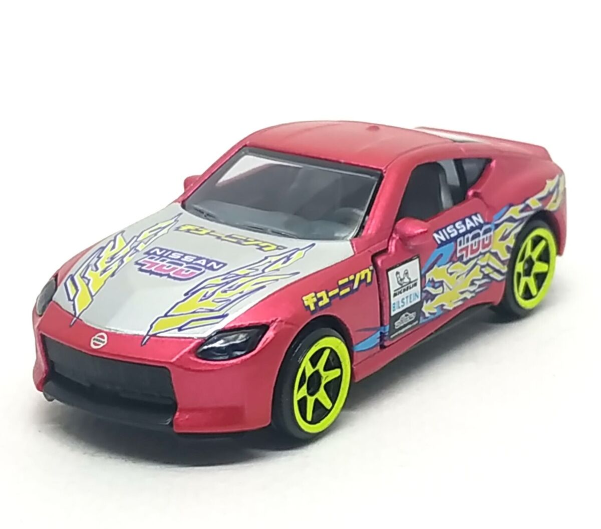 Majorette Nissan Z 400 Japan Series Matte Pink 1:58 (3 Majorette Nissan Z 400 Japan Series Matte Pink 1:58 (3