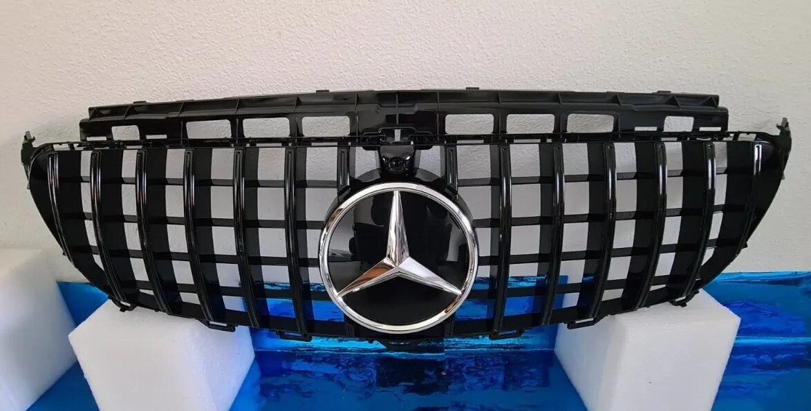 Calandre W213 Mercedes look GT pour remplacer une grille usée sur modèles 2016