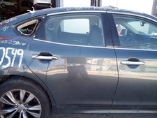 Porte arrière et accessoires Infiniti Q70