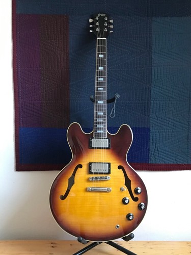 Greco SA 700 Semi-Akustik semi hollow E-Gitarre 1979 Sunburst ES 335 Kopie