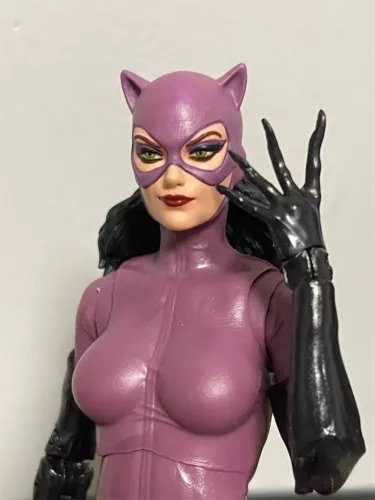 Figura de acción Mcfarlane tallada cabeza de gato Knightfall pintada 1/12 - Imagen 3 de 10