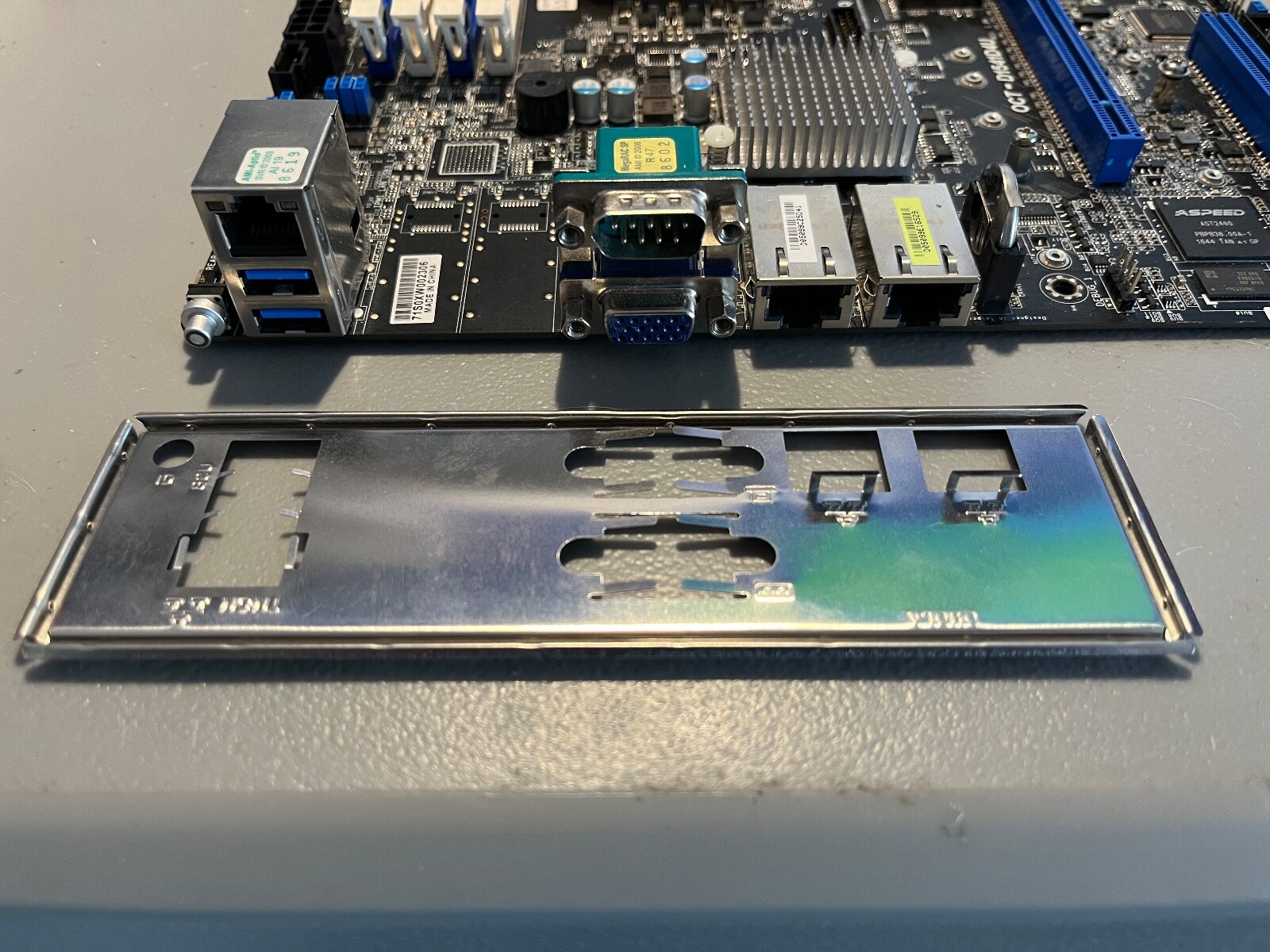 Datto ASRock Rack D1541D4U2T8R, Xeon D1541 mATX, 10GbE, LSI3008