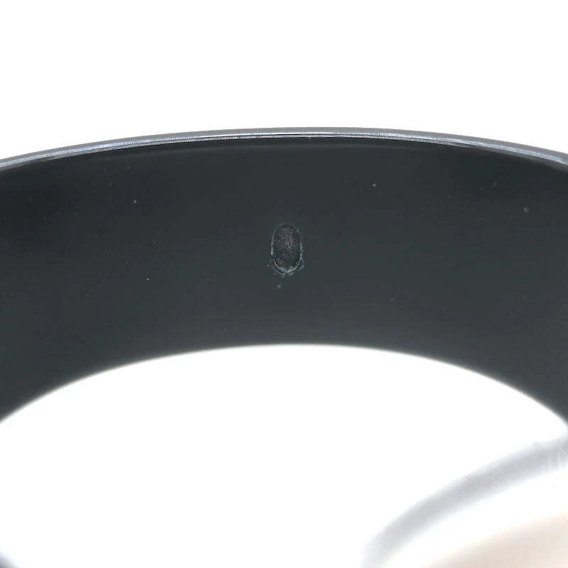 Chanel 02P CC Resin Cuff Bracelet White & Black - Image 4 of 4