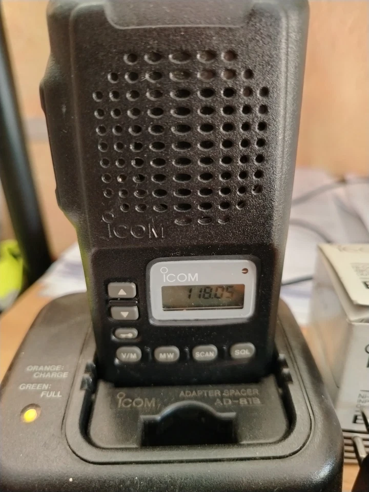 ICOM IC-A4 RTX AERONAUTICO - Immagine 2 di 4