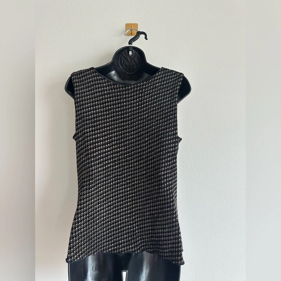 Camiseta sin mangas vintage Y2K Glam Wrap negra y plateada brillo dobladillo asimétrico talla L Foto 3 de 4