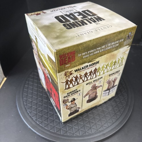 2013 Gentle Giant Walking Dead Limited Edition Well Walker Mini Bust #411/ 850 - Picture 5 of 5