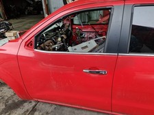 Porte avant et accessoires Nissan NP300