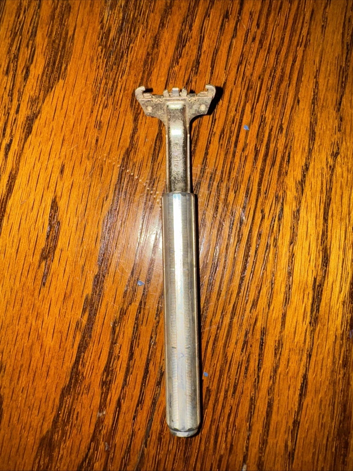 Gillette Atra Razor Handle Aluminum  - Image 3 of 4