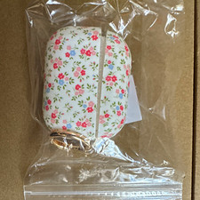 Floral Silicone Case with Keychain for Apple AirPods Pro 1st Gen - White/Pink