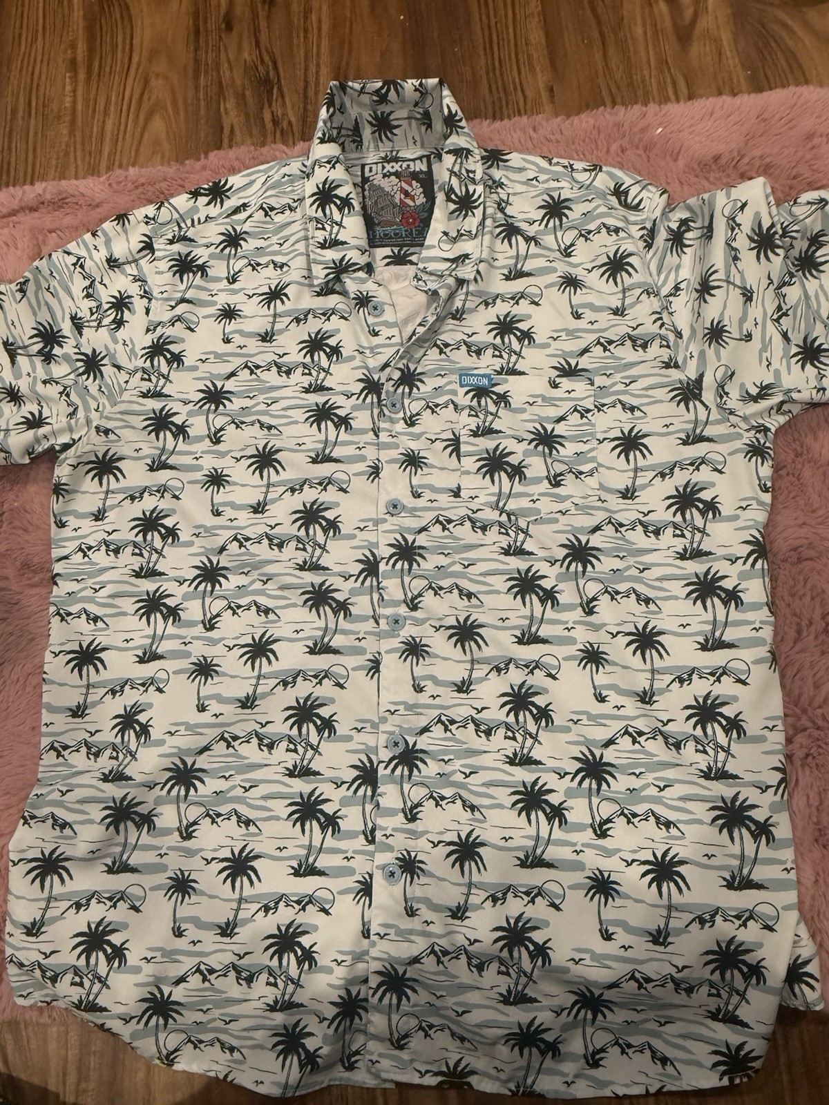 Picture 1 of 3