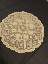 21  Round Vintage Bobbin Lace White Centerpiece Doily