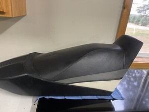 2013 Turbo XF Arctic Cat 137 White Black Heated Seat Oem 9000 LXR 1100 Grey