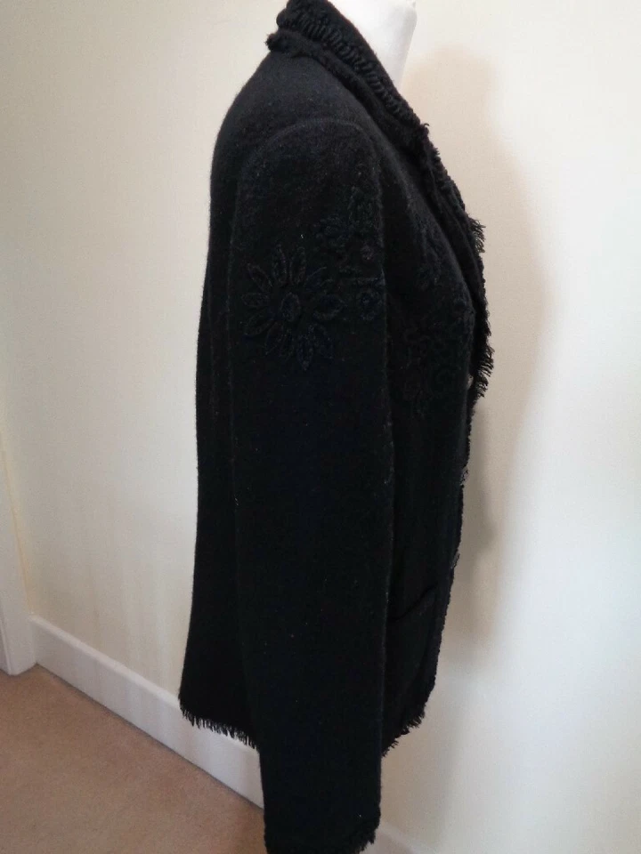 BASLER BLACK VIRGIN WOOL JACKET WITH FRINGE & EMBROIDER DETAILING - SIZE 14 (40) — 第 4/4 张图片