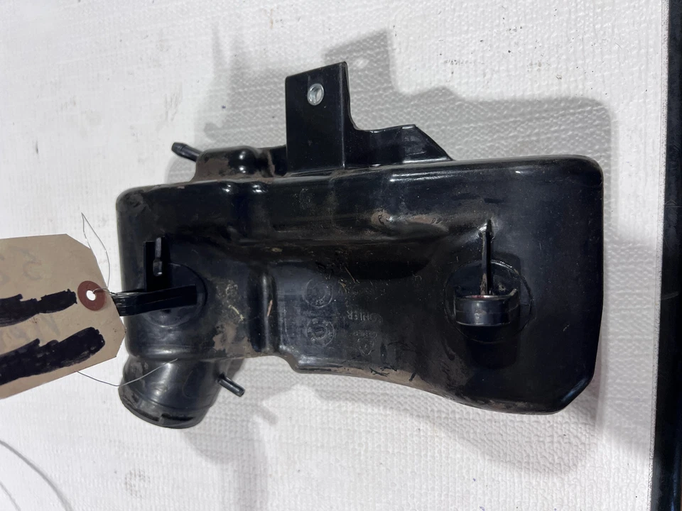 Kohler XT675 Toro Gas Fuel Tank 14 065 74-S 1406574-S , 14 065 56 (#524) - Image 2 of 4