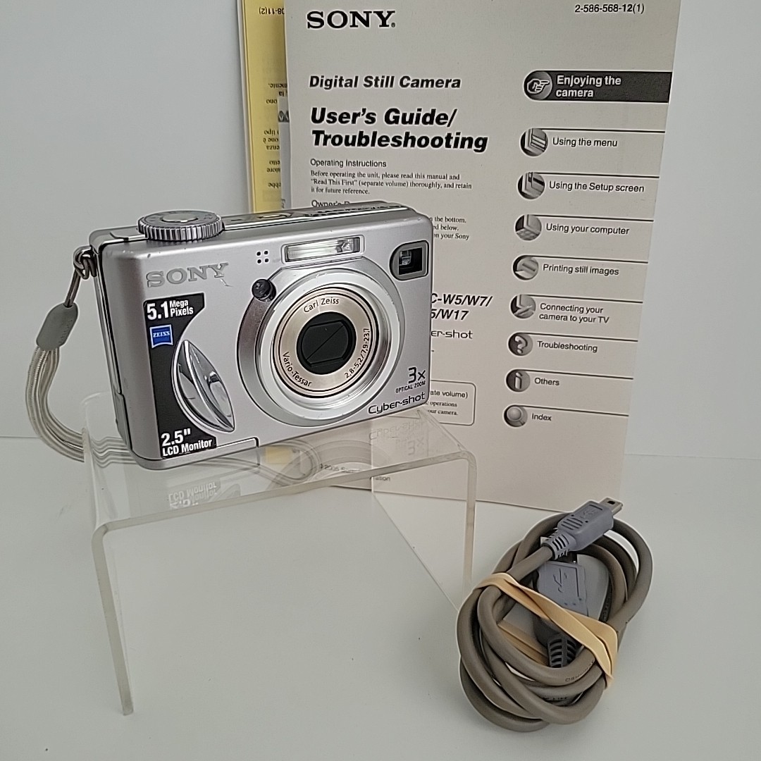 Sony Cybershot 5.1MP Silver Digital Camera DSC-W5 with USB Cable