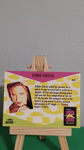1991 Pro Set Super Stars Musicards #43 Debbie Gibson - Picture 2 of 6