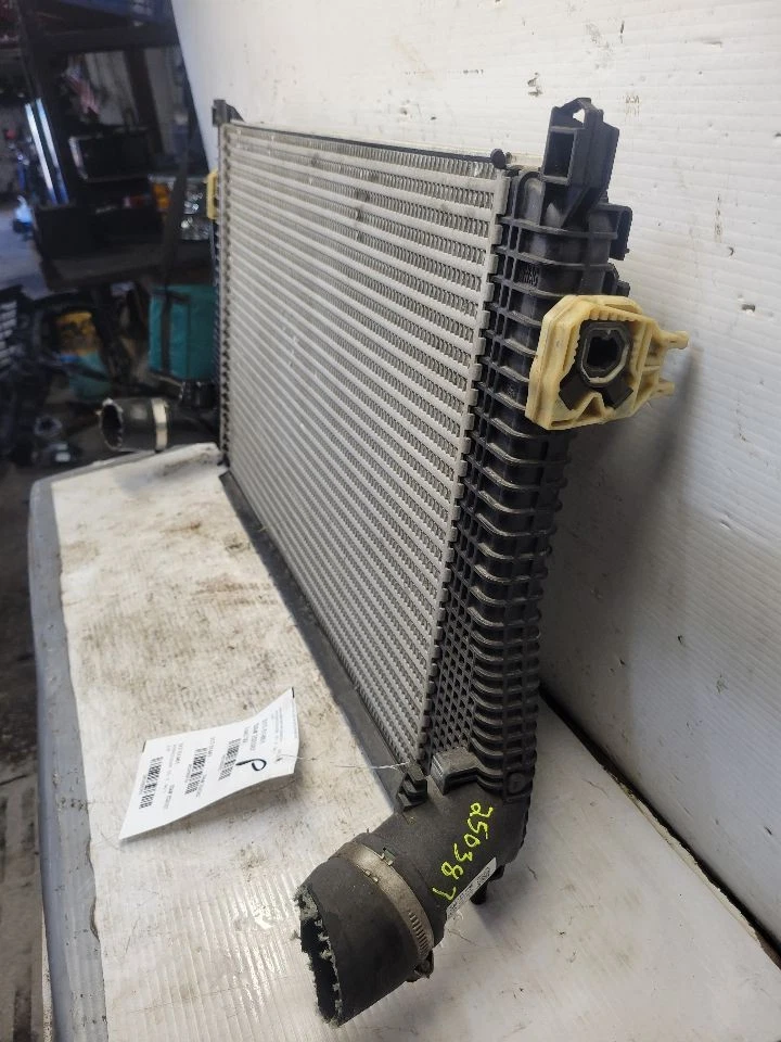 Интеркулер подходит для 15-20 22 AUDI A3 1669761 - Изображение 3 из 4