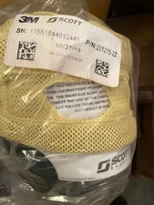 3M Scott Full Facepiece AV-3000 22 - Size Medium # 201215-22