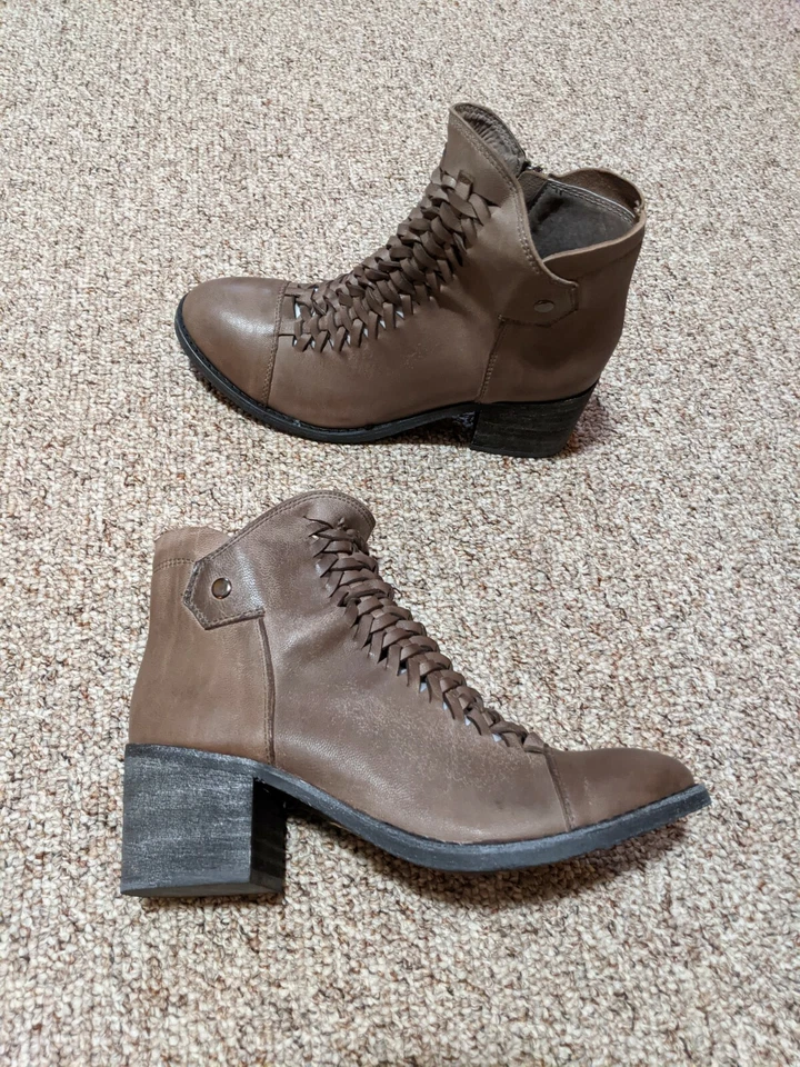 Botas de Cuero Gris Antílope 37 Nuevas Foto 4 de 4