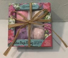 Ginger Lily Farm's Farm Fresh Florals  Fizzy Bomb Gift Set NEW
