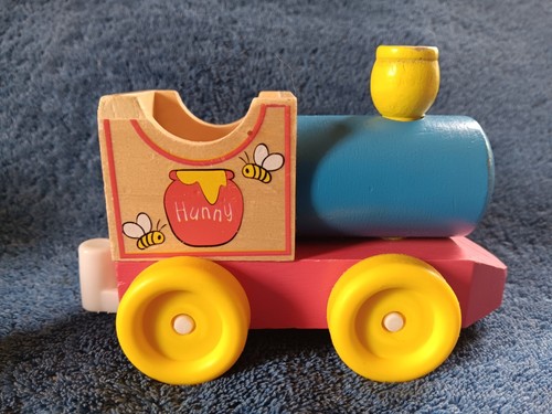 Melissa & Doug Winnie The Pooh All Aboard Wooden Train CARS 3 pc Donor #5798 - Picture 3 of 18