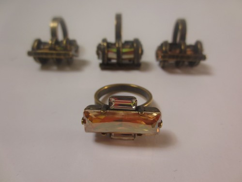 Anillo DANNIJO Paula Cristal Ámbar Claro Rectángulo Brss Talla 6 NUEVO SIN ETIQUETAS $195 - Imagen 11 de 11