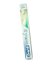 Vintage Oral-B 40 Advantage Toothbrush Adult Soft Straight 1996 Dental Clear New