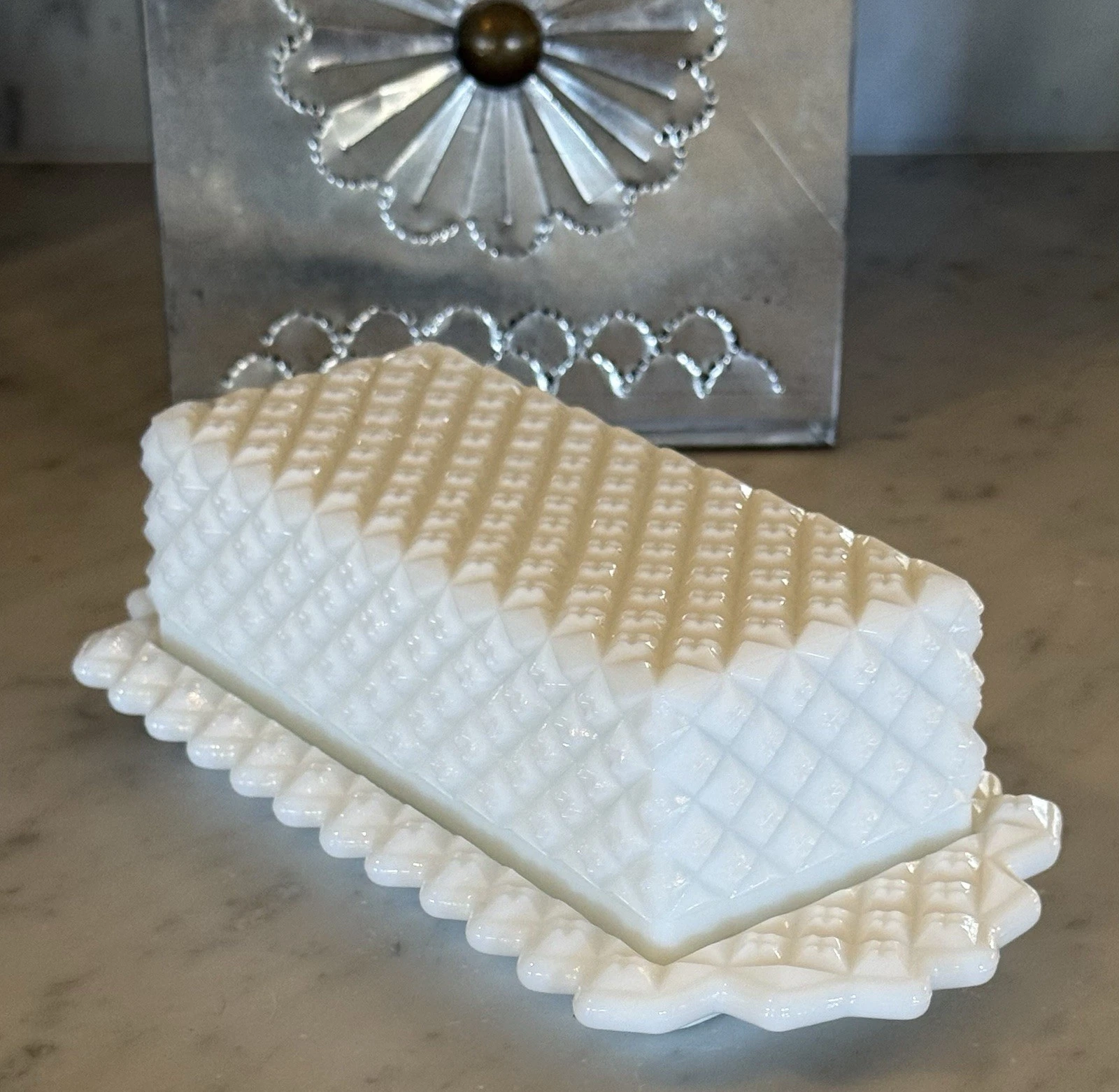 Vintage 1940s Westmoreland English Hobnail Milk Glass Butter Dish PRISTINE