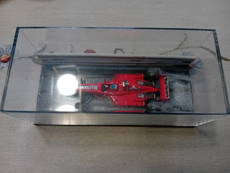 Michael Schumacher Spa 1998 1:43 - Immagine 2 di 3