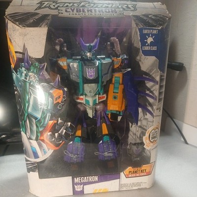2005 Hasbro Transformers Cybertron RID Megatron (Leader Class) New - Damaged Box