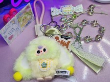 Baby Three A Hundred Surnames Pendant With BeeBoo Bagchain, Green, NEW, Open