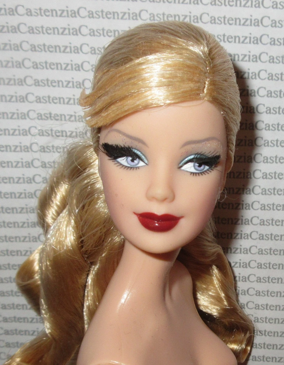 Barbie Looks AA Model Muse et 4 tenues OOAK • EUR 32,00