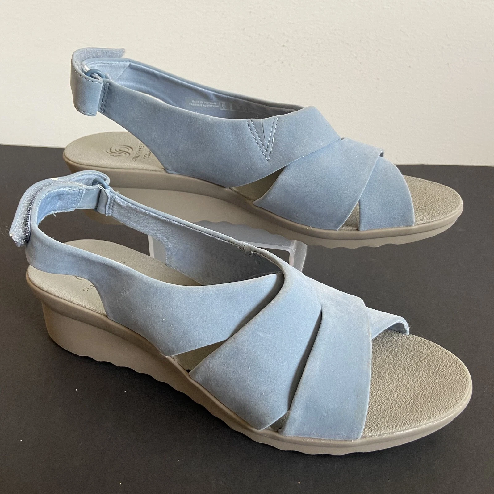 Cloudsteppers Clarks sandali donna 8W Caddell Jena tacco zeppa con cinturino blu
