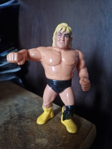 GREG THE HAMMER VALENTINE WWF Hasbro Figure 1992 4...