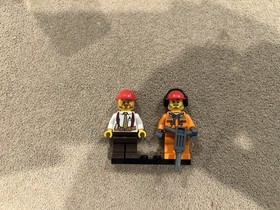 LEGO CITY (60073)- Service Truck (2015) Complete-Retired-Rare-Free Shipping!