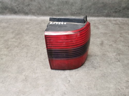 VW Passat 35i Facelift Variant Rücklicht Rückleuchte rechts Außen #19241