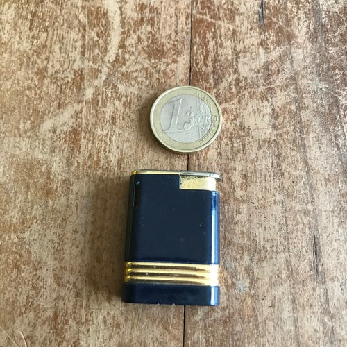 Briquet Ancien Mini Appareil Photo Flash, Dans Sa Boîte, Jamais Utilisé