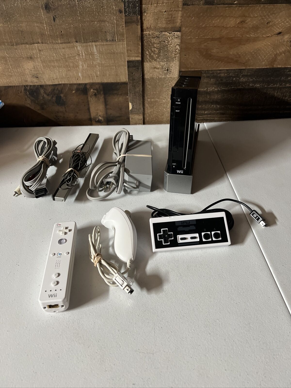 Nintendo Wii Console - RVL-001 Black - W/ 20 Downloaded Games