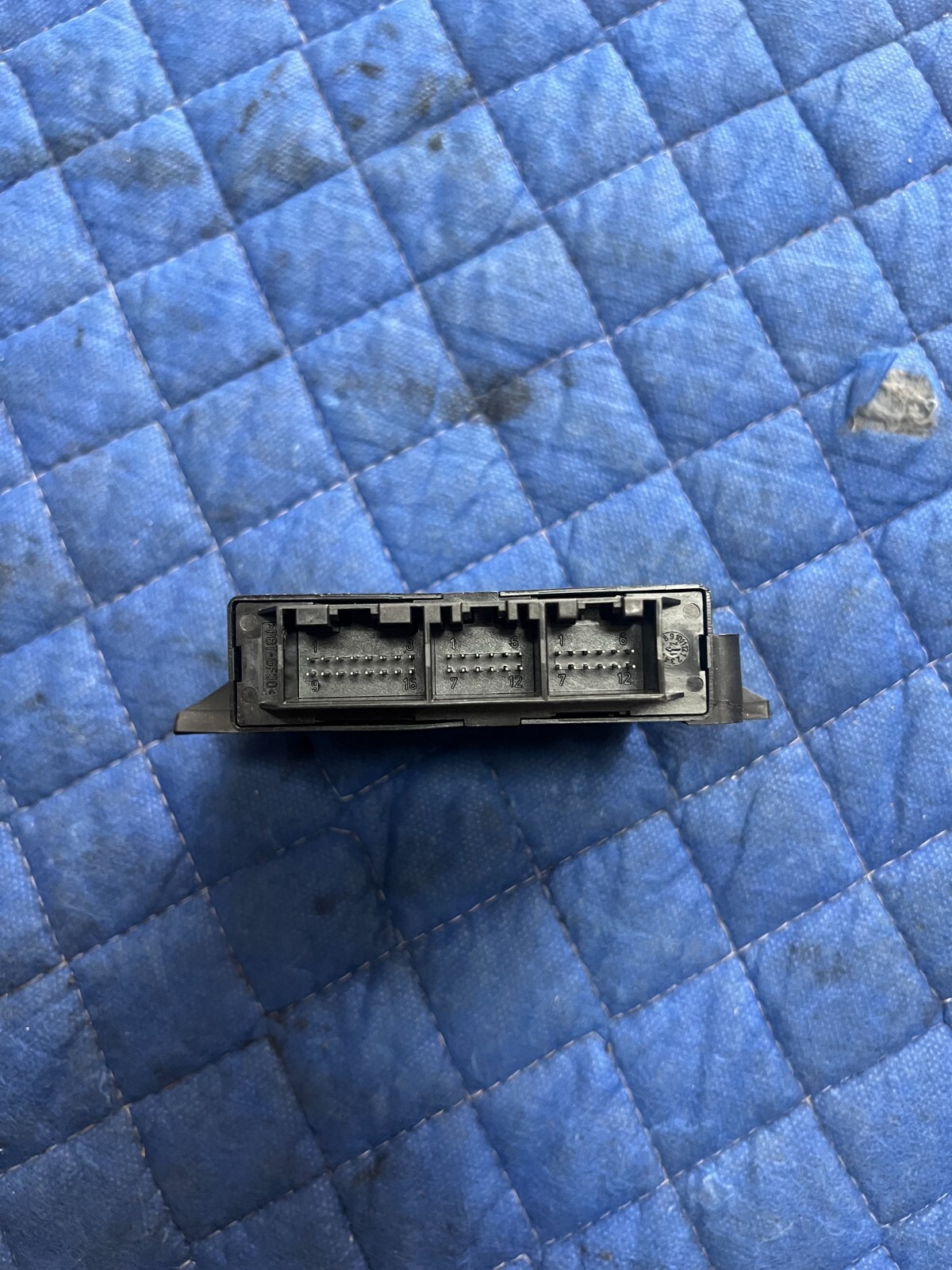 2012 AUDI R8 V8 OEM PARKING ASSIST DISTANCE SENSOR CONTROL MODULE 8P0919475