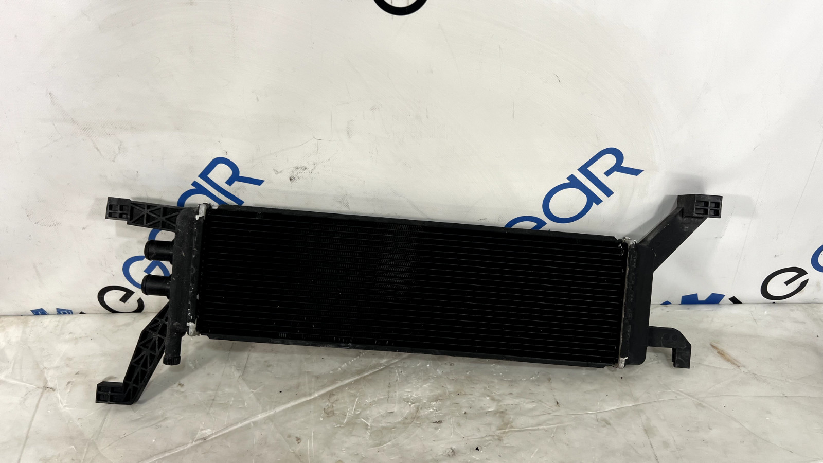 Maserati Quattroporte 3.0L ENGINE COOLING COOLANT AUXILIARY RADIATOR OEM 14 - 20