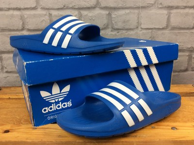 sandalia adidas azul