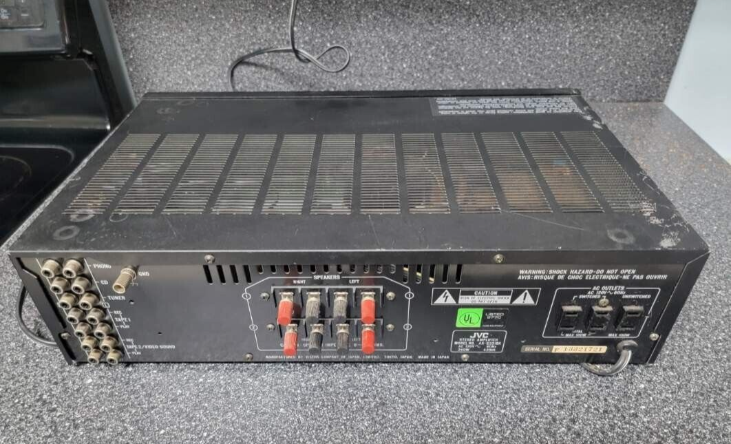 オーディオ DS18 ZR1600.4D ZR Class D 4-Channel Stereo Full Range Car Audio