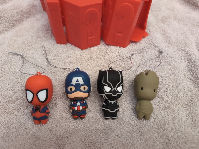 2022 Hallmark Mystery Ornaments Marvel SPIDERMAN GROOT BLACK PANTHER CAP AMERICA