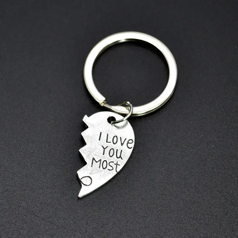 Chaveiro I Love You More I Love You Most Broken Heart Charme casal novo - Imagem 4 de 4
